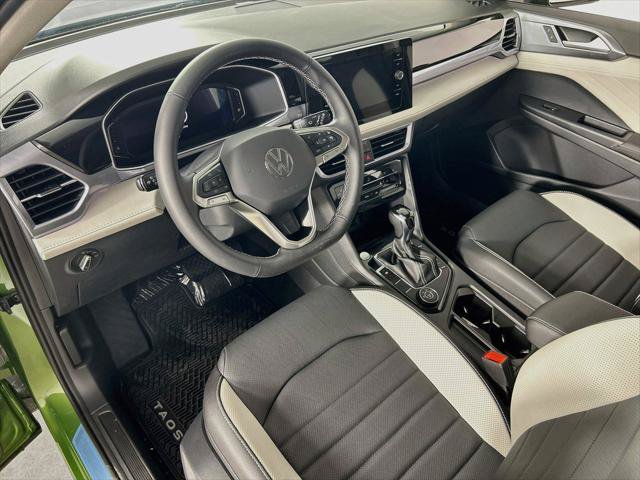 New 2026 Volkswagen Taos SEL AWD/4WD image 9