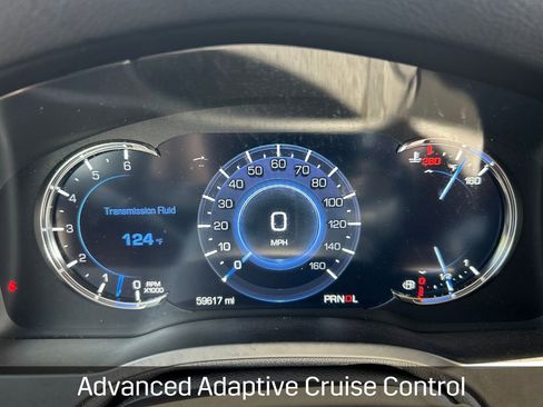 Used 2020 Cadillac Escalade Premium Luxury AWD/4WD image 17