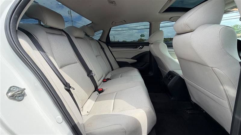 Used 2018 Honda Accord EX image 40