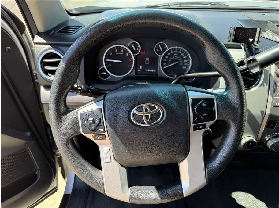 Used 2014 Toyota Tundra SR5 AWD/4WD image 21