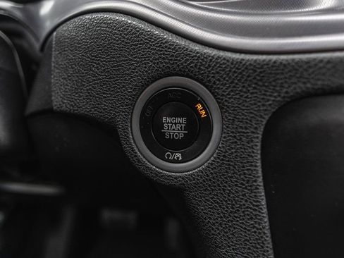 Used 2023 Dodge Charger SXT RWD image 16