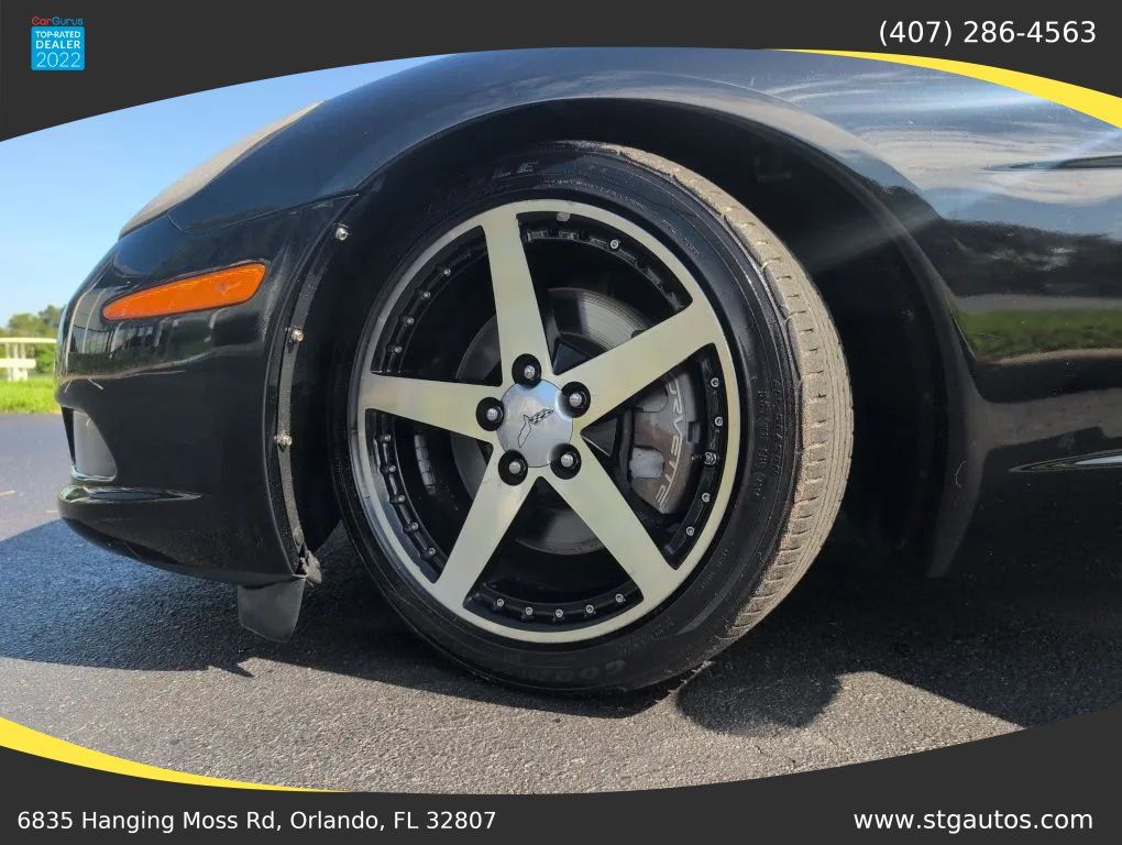 Used 2007 Chevrolet Corvette Convertible RWD image 19