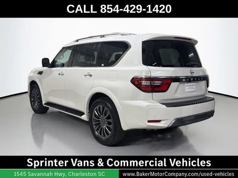 Used 2024 Nissan Armada Platinum w/ Captain's Chairs Package RWD image 3