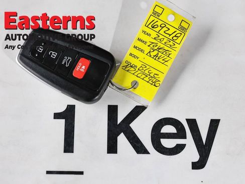 Used 2022 Toyota RAV4 XSE w/ Weather Package image 25