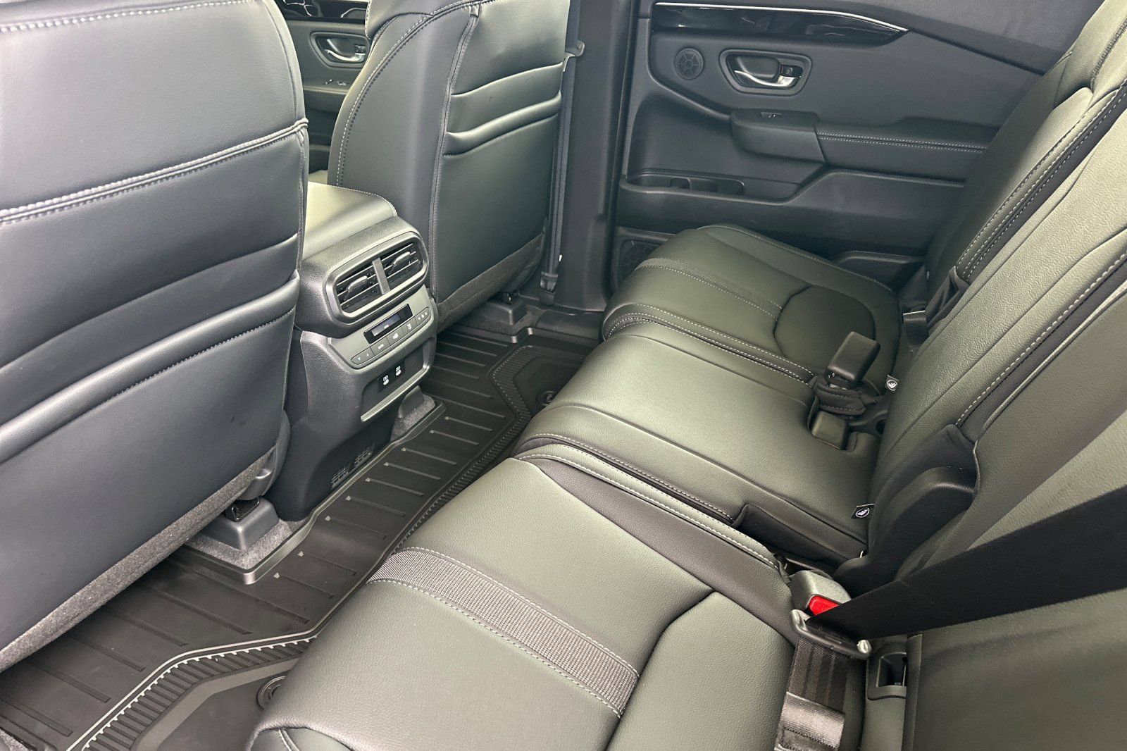 New 2026 Honda Pilot EX-L image 13