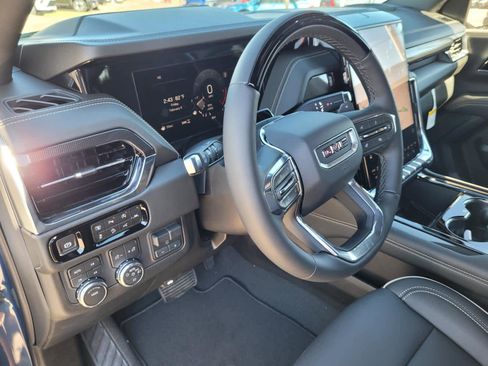 New 2026 GMC Yukon XL Elevation w/ Elevation Premium Package image 10