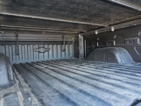 Used 2020 Chevrolet Silverado 1500 LTZ w/ LTZ Premium Package AWD/4WD image 38