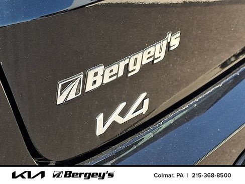 Certified 2025 Kia K4 GT-Line Turbo FWD image 22