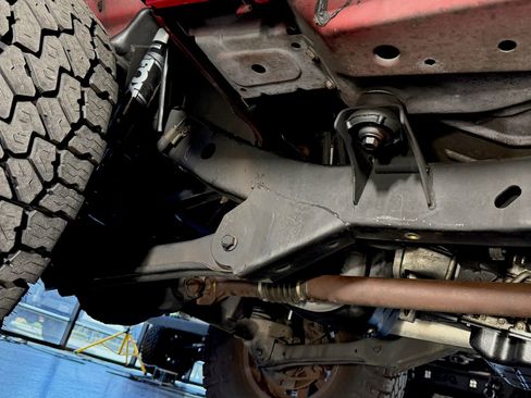 Used 2004 Jeep Wrangler X w/ Convenience Group AWD/4WD image 29