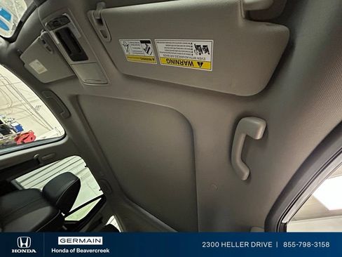 Used 2025 Honda Pilot Elite image 27