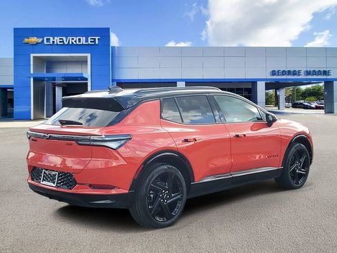 New 2026 Chevrolet Equinox EV RS image 4