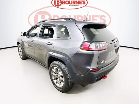 Used 2022 Jeep Cherokee Trailhawk w/ Premium Leather Package AWD/4WD image 7