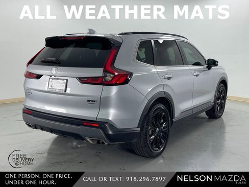 Used 2023 Honda CR-V Sport Touring image 6