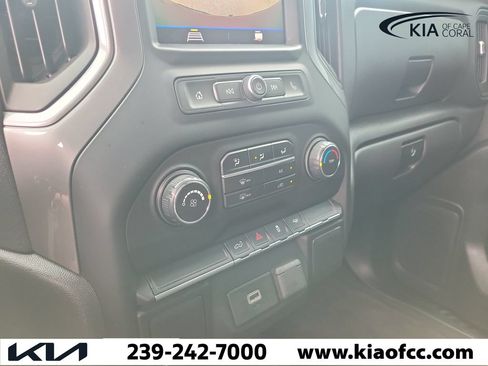 Used 2020 Chevrolet Silverado 1500 Custom w/ Custom Value Package RWD image 28