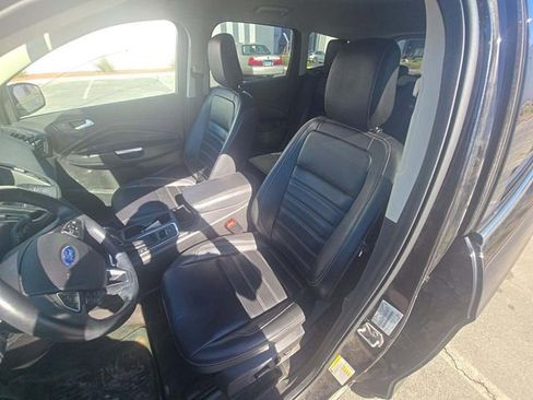 Used 2019 Ford Escape SEL AWD/4WD image 5