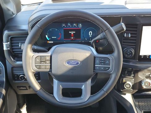 New 2026 Ford F350 Lariat w/ Black Appearance Package image 32