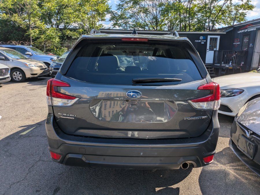 Used 2024 Subaru Forester Limited AWD/4WD image 18