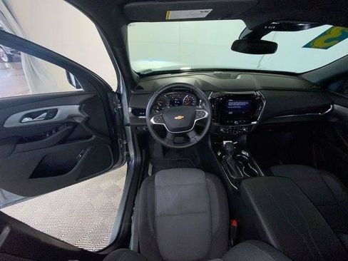 Used 2023 Chevrolet Traverse LT w/ LPO, Floor Liner Package AWD/4WD image 39
