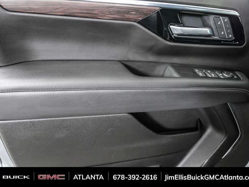 Used 2025 Chevrolet Tahoe LT AWD/4WD image 6