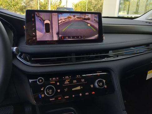 New 2026 INFINITI QX60 Luxe w/ Cargo Package image 21