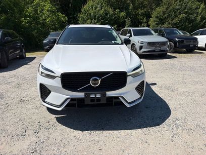 Used 2023 Volvo XC60 B5 Plus w/ Climate Package