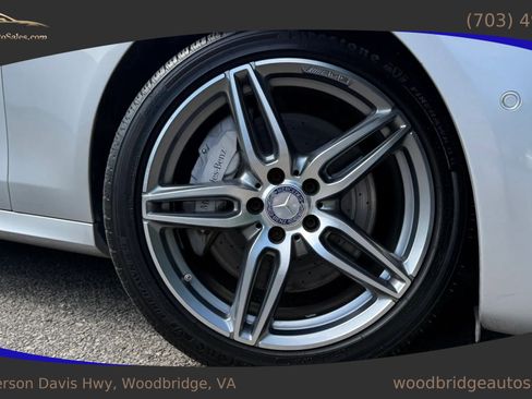 Used 2017 Mercedes-Benz E 300 image 41