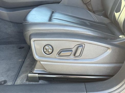 Used 2024 Audi Q5 2.0T Premium image 22