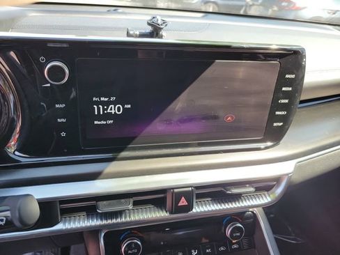 Used 2023 Kia K5 GT FWD image 18