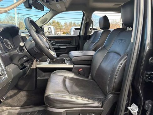 Used 2015 RAM 1500 Laramie w/ Convenience Group image 3