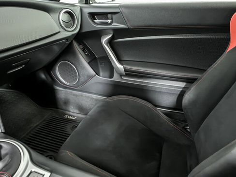 Used 2016 Scion FR-S image 30