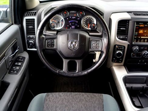 Used 2017 RAM 1500 Big Horn AWD/4WD image 24