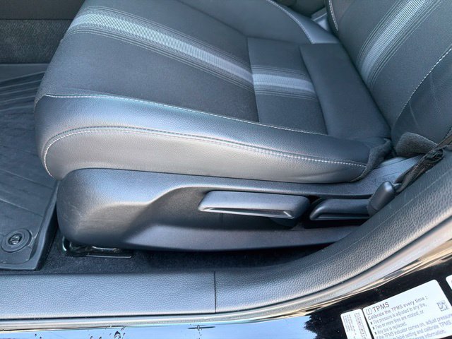 Used 2023 Honda Civic Sport image 14