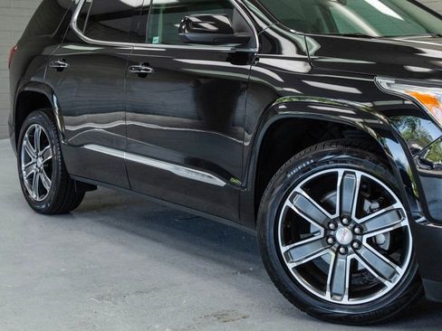 Used 2017 GMC Acadia Denali w/ Technology Package AWD/4WD image 7
