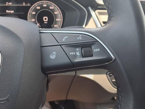 Used 2022 Audi Q5 e Premium image 27