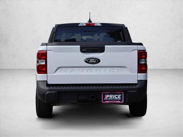 Used 2025 Ford Maverick Lariat w/ Black Appearance Package AWD/4WD image 6