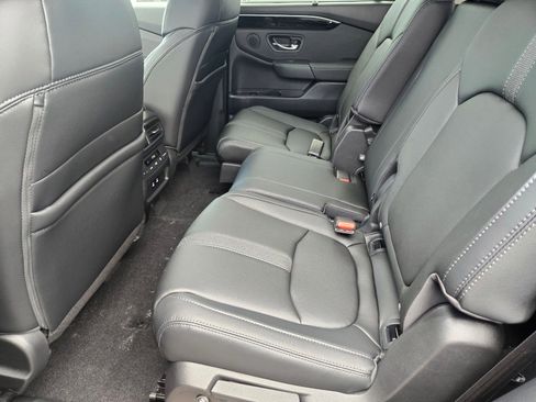 New 2026 Honda Pilot EX-L image 9