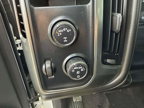 Used 2018 Chevrolet Silverado 1500 LTZ Z71 w/ Redline Edition image 22