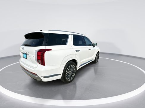 Used 2024 Hyundai Palisade Calligraphy image 8