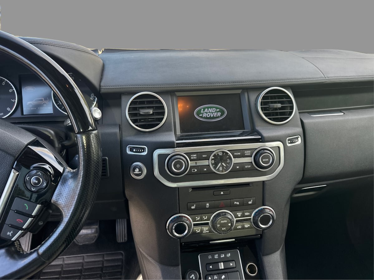 Used 2015 Land Rover LR4 HSE LUX AWD/4WD image 28
