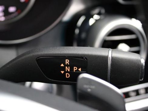 Used 2015 Mercedes-Benz C 400 4MATIC image 27