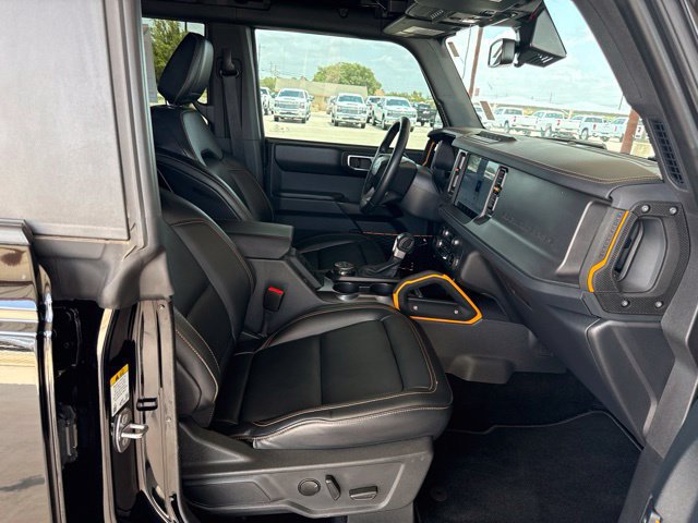 Used 2024 Ford Bronco Badlands AWD/4WD image 11