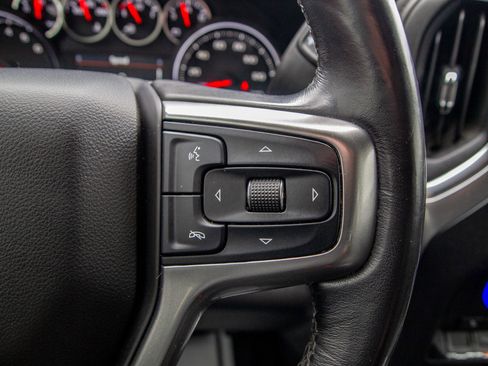 Used 2019 Chevrolet Silverado 1500 LTZ image 22