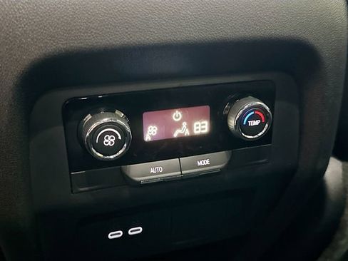 New 2026 Chevrolet Traverse LT w/ LPO, Floor Liner Package image 26