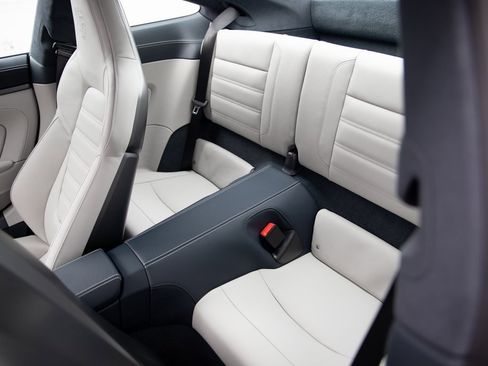 Used 2026 Porsche 911 Carrera image 13