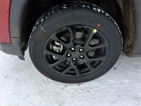 New 2026 Jeep Compass Latitude image 10