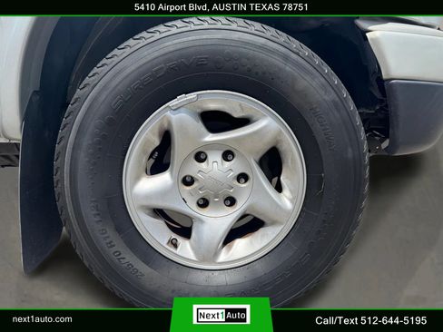 Used 2004 Toyota Tacoma 4x4 Xtracab V6 image 37