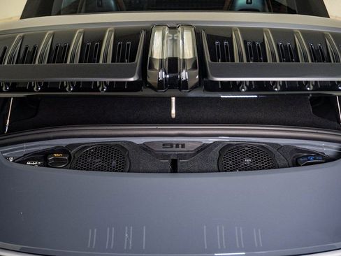 Certified 2025 Porsche 911 Carrera GTS image 33