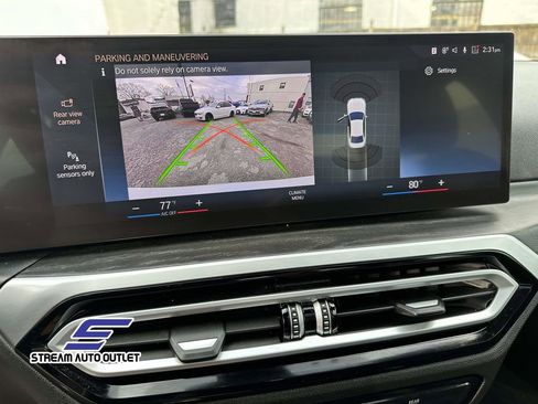 Used 2024 BMW 330i xDrive Sedan w/ Convenience Package image 29