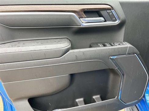 New 2026 Chevrolet Silverado 1500 LT image 17