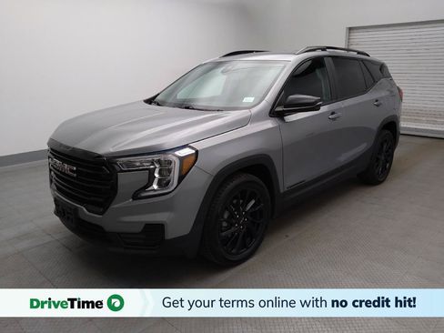 Used 2024 GMC Terrain SLE w/ Driver Convenience Package FWD image 1